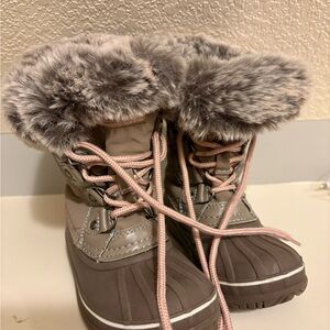 London Fog Snow Boots